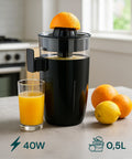 Spremiagrumi con potenza 40W e serbatoio 0,5L per cucina moderna, design compatto e salvaspazio con indicatore livello trasparente