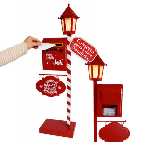 DeerPost świąteczna skrzynka na listy z latarenką LED i tylną klapką, metalowa dekoracja z zawieszaną tabliczką, wysokość 92,5 cm