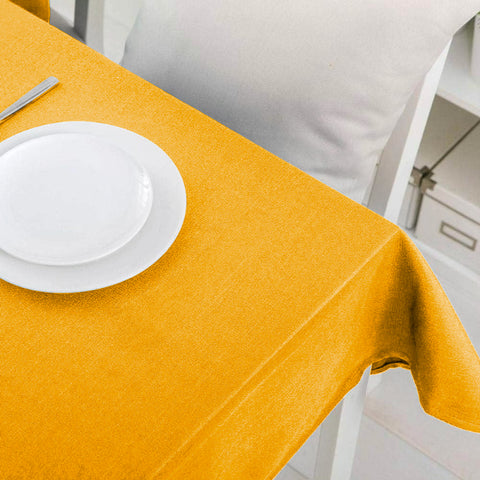 immagine-3-i-casamici-set-100-tovaglie-tnt-monosuo-giallo-100x100cm-ean-8056304644121