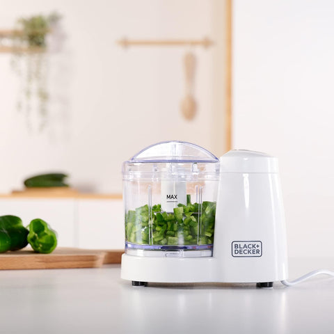 immagine-8-black-decker-tritatutto-1-velocita-120w-con-ciotola-in-plastica-350ml-ean-8432406250079